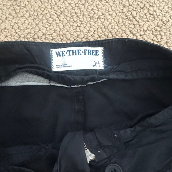 NWOT free people We The Free Black lotus baggy low rise pants size 24W - Picture 7 of 8